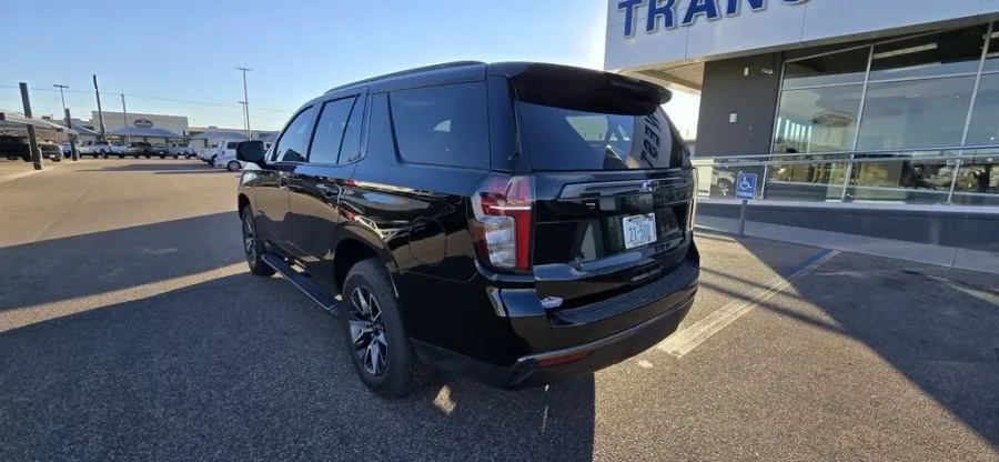 2022 Chevrolet Tahoe | Photo 6 of 29