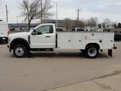 2023 Ford F-450 | Thumbnail Photo 2 of 15