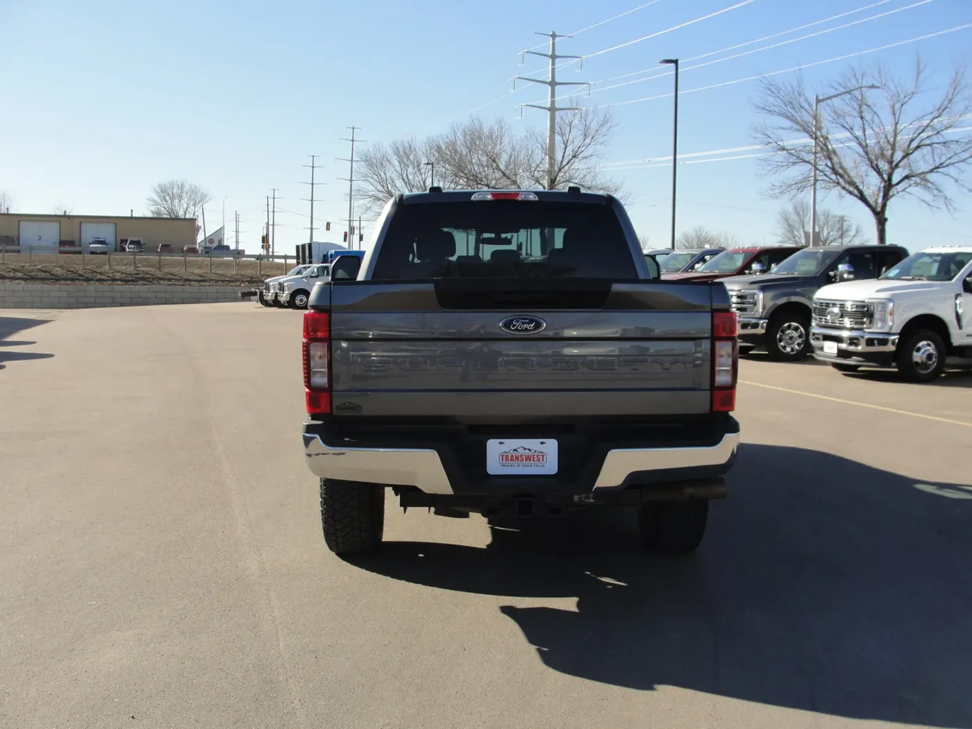 2022 Ford F-250 | Photo 4 of 13