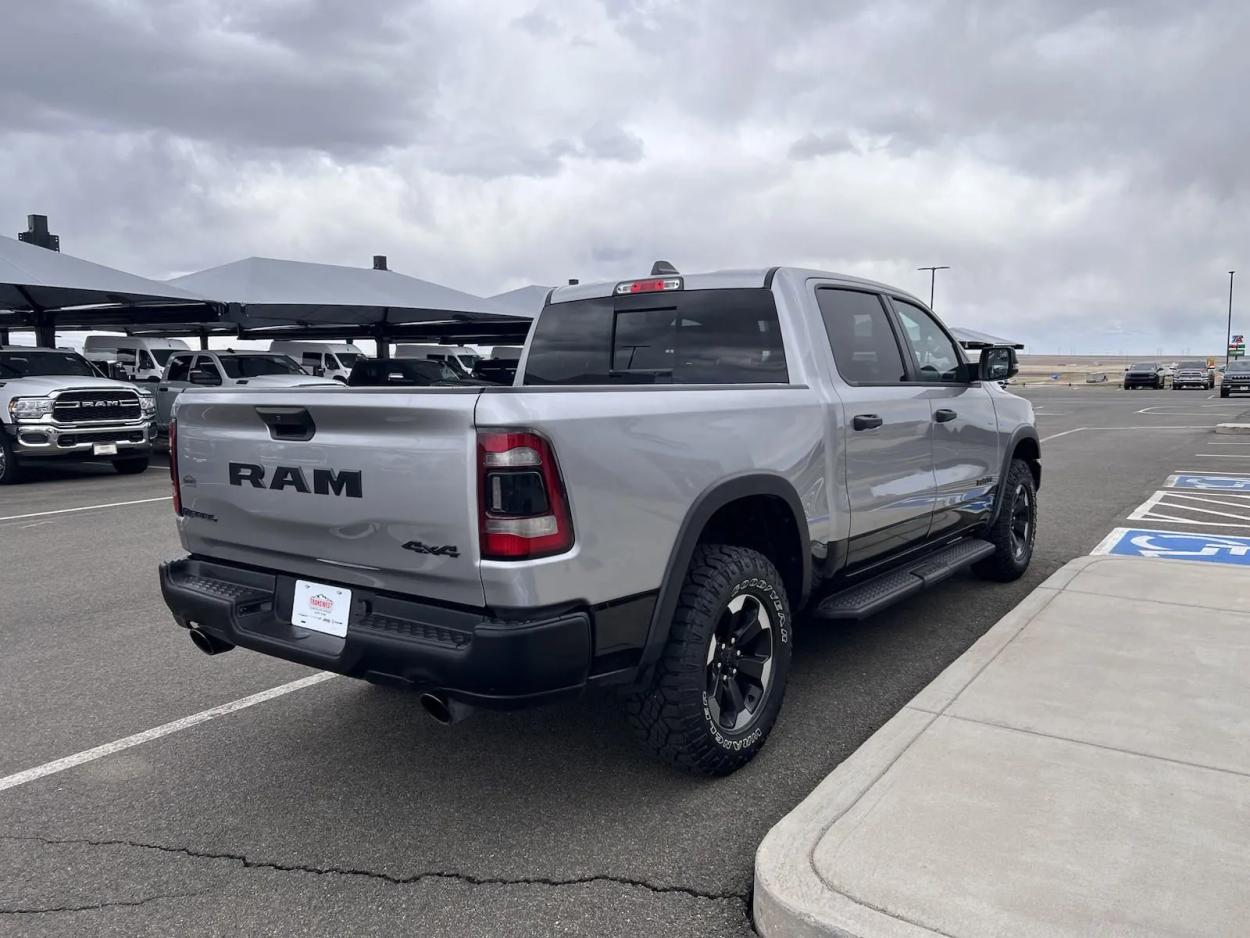 2023 RAM 1500 Rebel | Photo 3 of 18