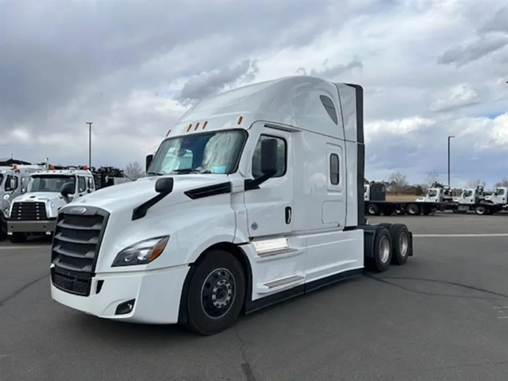 2026 Freightliner Cascadia 126