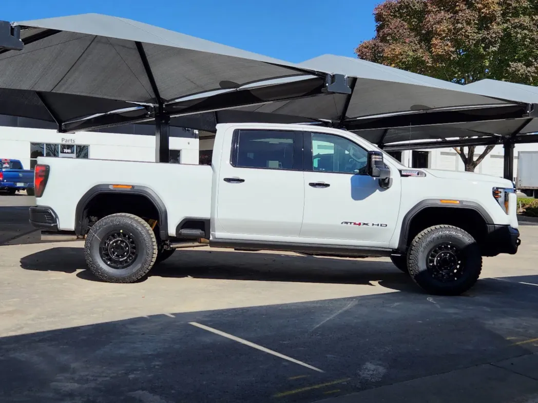 2025 GMC Sierra 2500HD AT4X 