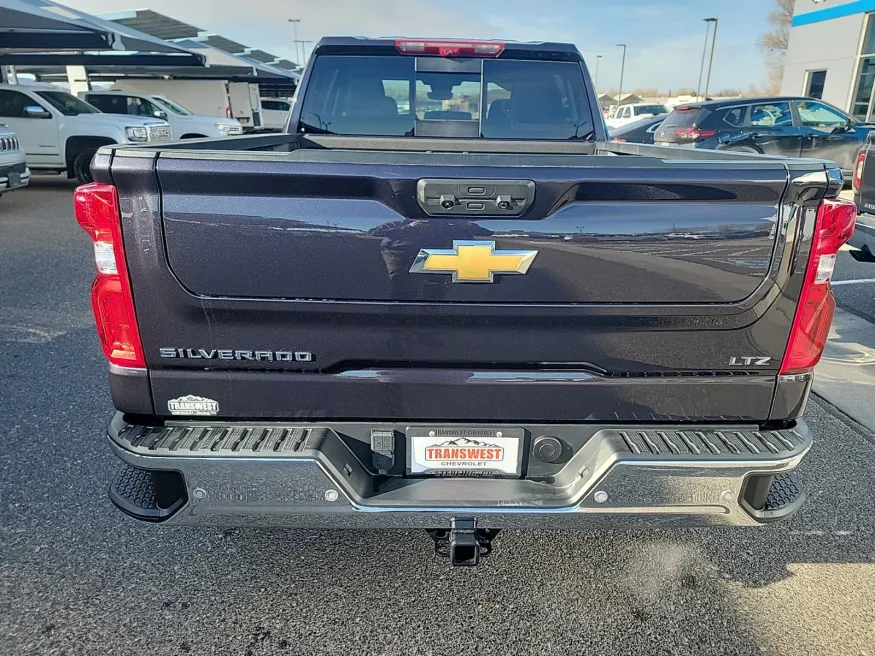 2024 Chevrolet Silverado 1500 LTZ | Photo 3 of 20