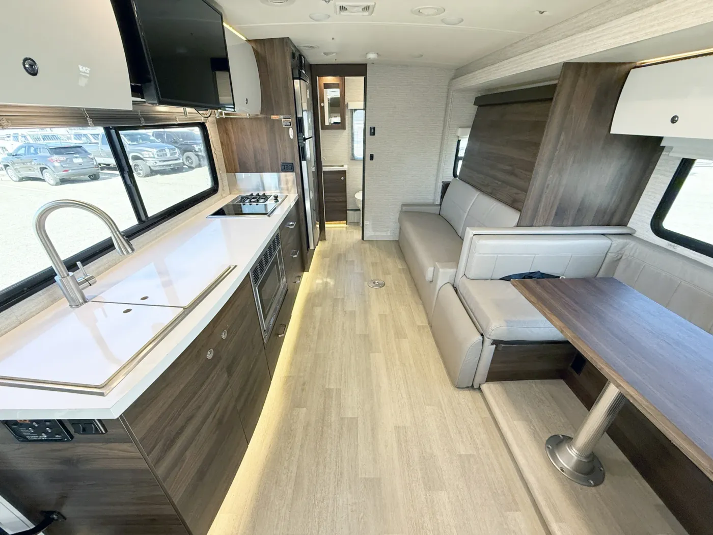 2021 Winnebago View 24D | Photo 3 of 22