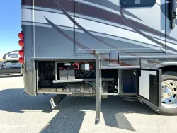 2018 Newmar Ventana 3412 | Thumbnail Photo 25 of 27