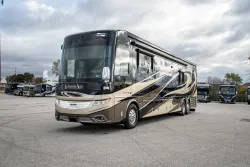 2018 Newmar London Aire 4533 | Thumbnail Photo 5 of 17