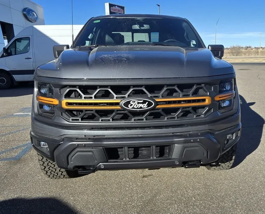 2024 Ford F-150 | Photo 2 of 34