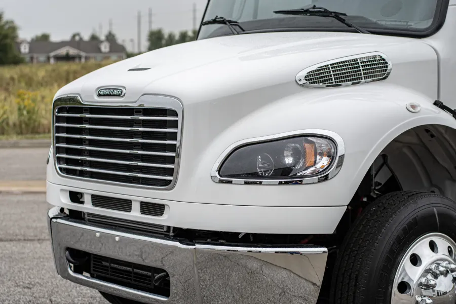 2023 Freightliner M2 106 Bolt | Photo 14 of 16