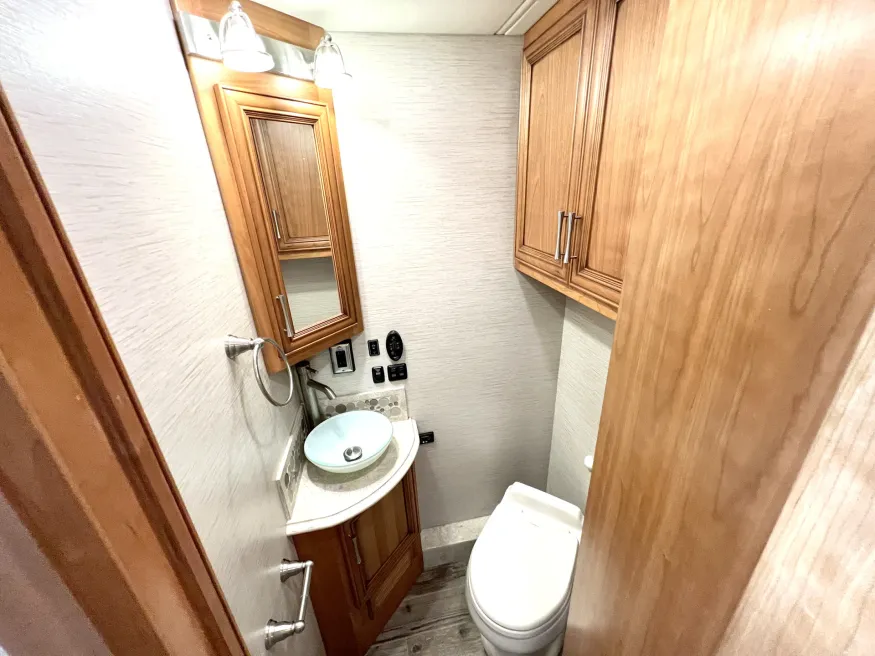 2018 Newmar Ventana 4369 | Photo 14 of 33