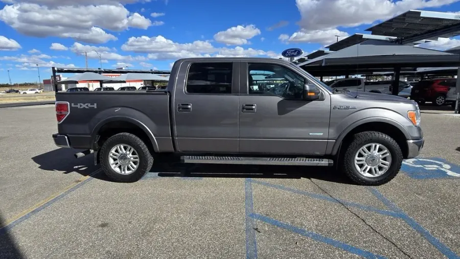 2014 Ford F-150 | Photo 4 of 28