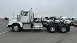 2020 Western Star 4900SA | Thumbnail Photo 8 of 17