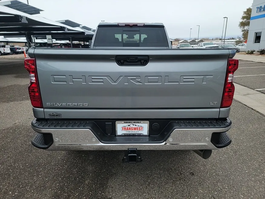 2025 Chevrolet Silverado 3500HD LT | Photo 3 of 17