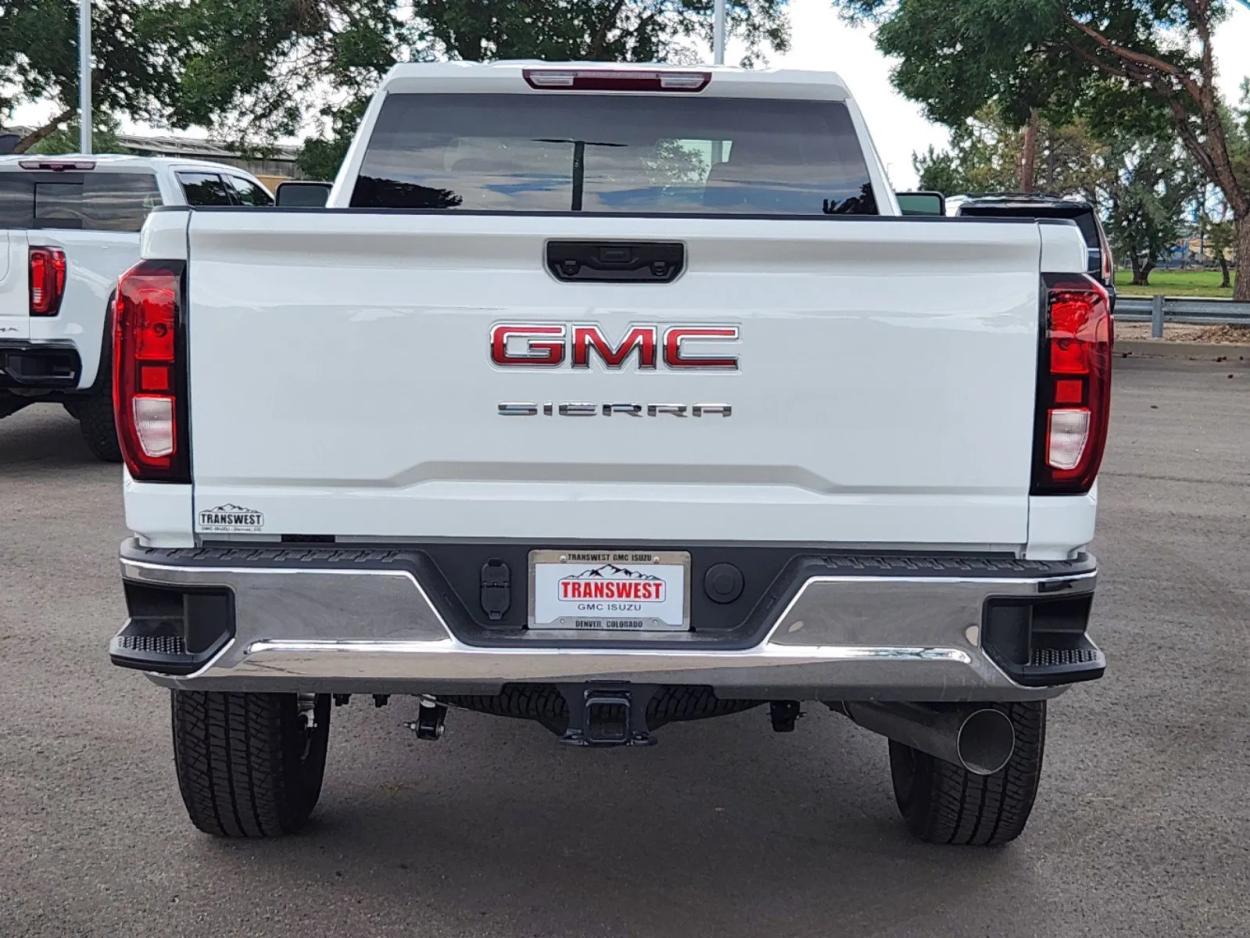 2024 GMC Sierra 3500HD Pro | Photo 12 of 25