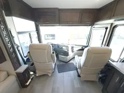 2020 Newmar Ventana 3709 | Thumbnail Photo 6 of 28