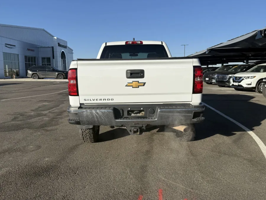 2019 Chevrolet Silverado 2500HD Work Truck | Photo 3 of 16