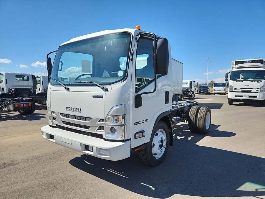 2025 Isuzu NPR-HD GAS 11&#039; DUMP BODY | Photo 2 of 5