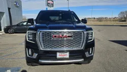 2023 GMC Yukon | Thumbnail Photo 2 of 34