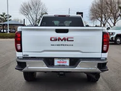 2025 GMC Sierra 2500HD Pro | Thumbnail Photo 13 of 29