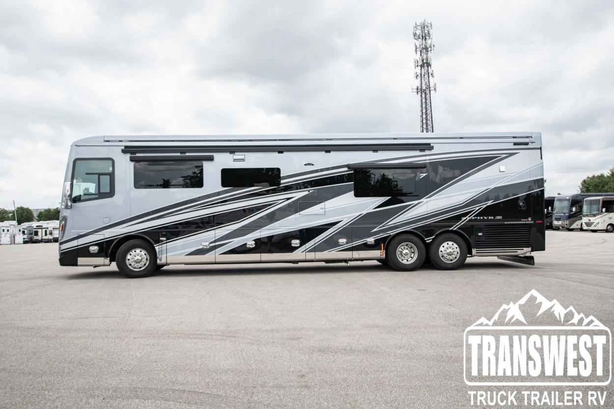 2025 Tiffin Zephyr 45 FZ 