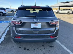 2020 Jeep Compass Limited | Thumbnail Photo 6 of 16