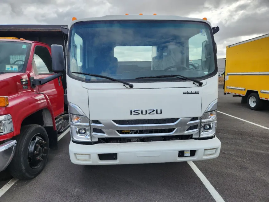 2024 Isuzu NQR GAS CAB CHASSIS 150 WHEELBASE | Photo 2 of 3