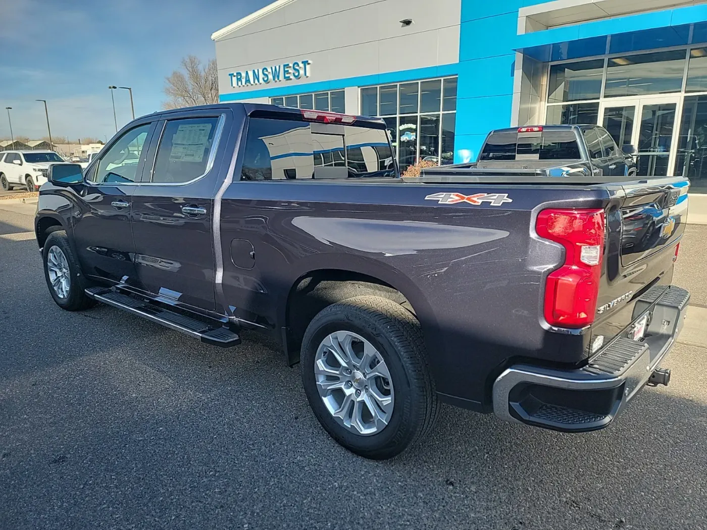 2024 Chevrolet Silverado 1500 LTZ | Photo 2 of 20