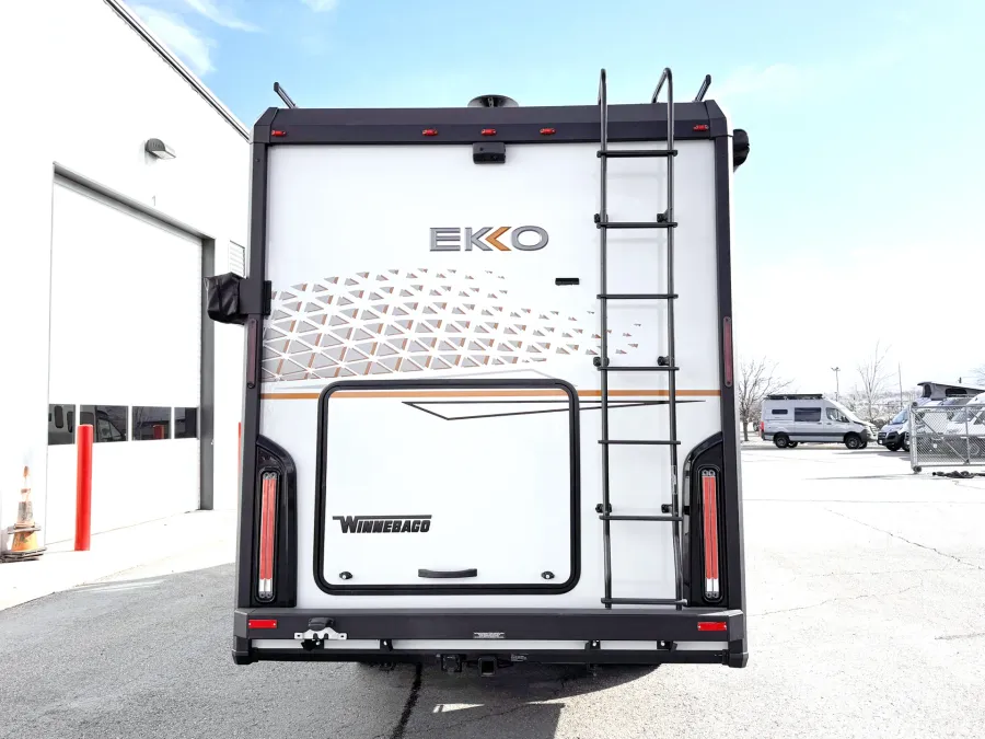 2025 Winnebago EKKO 23B | Photo 11 of 22