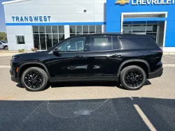 2024 Chevrolet Traverse AWD LT | Thumbnail Photo 1 of 24