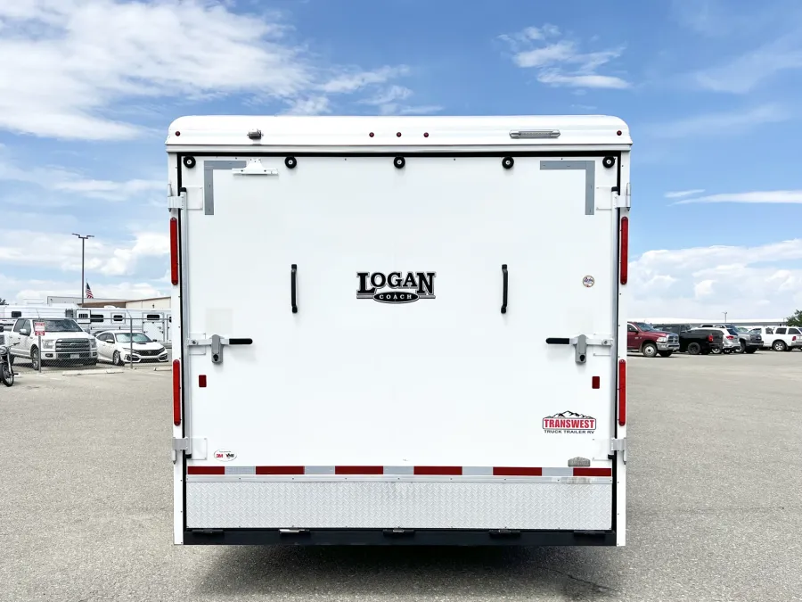 2022 Logan Coach Ultimate Sports Hauler | Photo 15 of 25