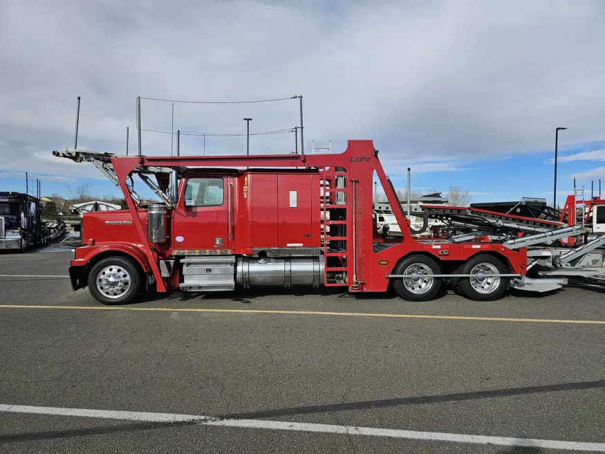 2020 Western Star 4900FA | Photo 15 of 30