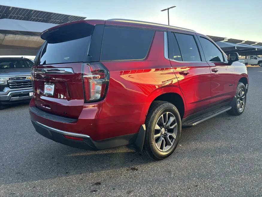 2022 Chevrolet Tahoe LT | Photo 4 of 25