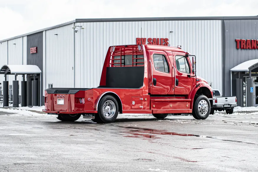 2023 Freightliner M2 106 Western Hauler | Photo 10 of 27