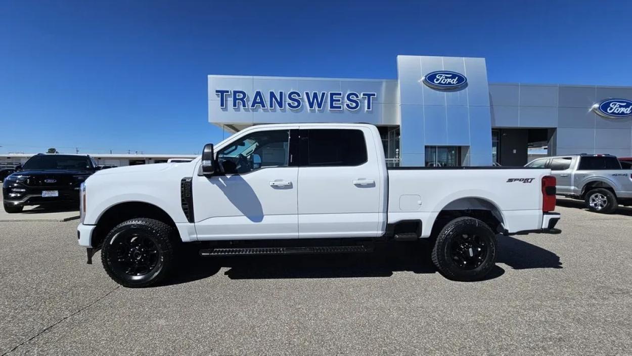 2024 Ford F-250SD | Photo 1 of 30