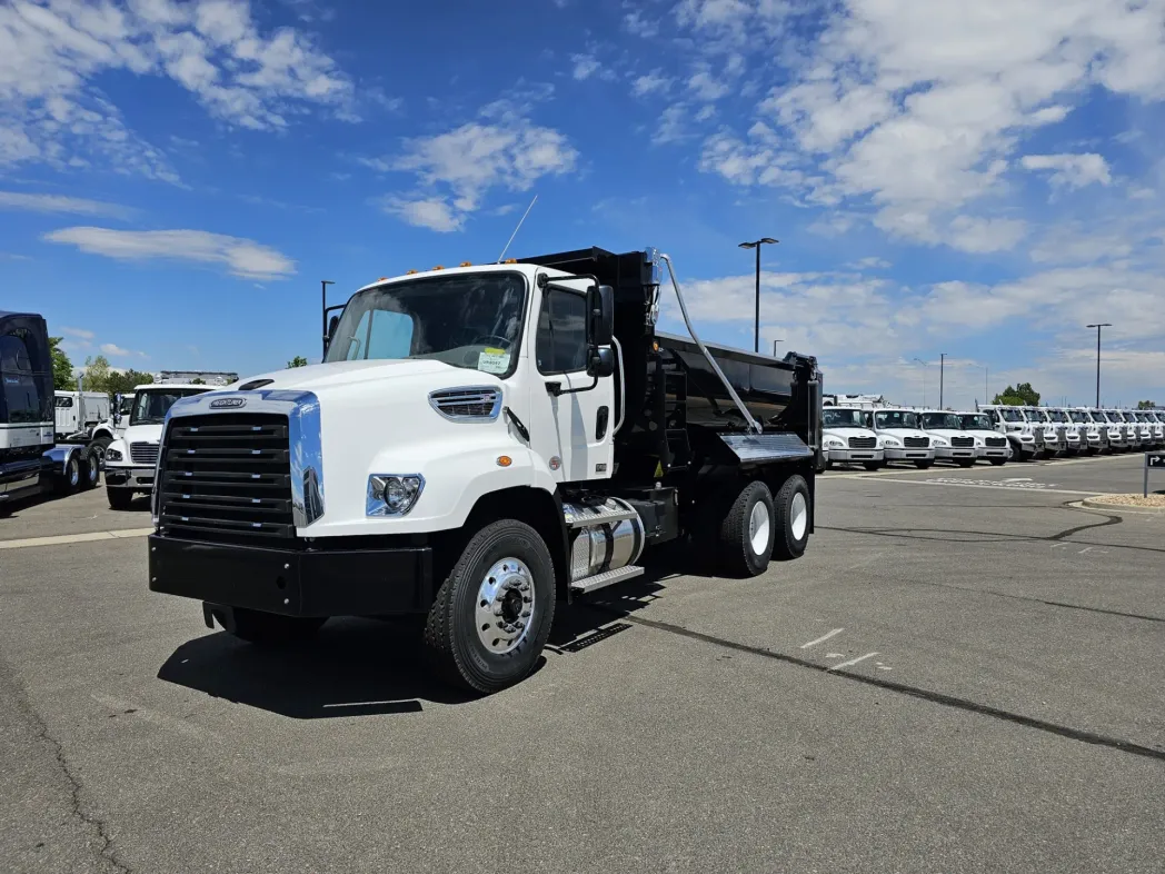 2024 Freightliner 114SD 