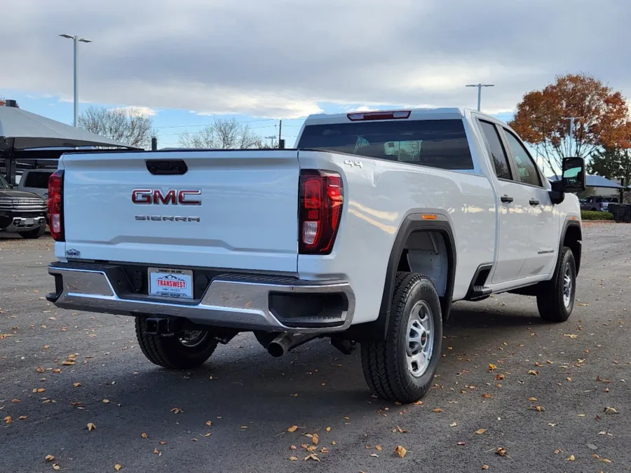 2025 GMC Sierra 2500HD Pro | Photo 2 of 28