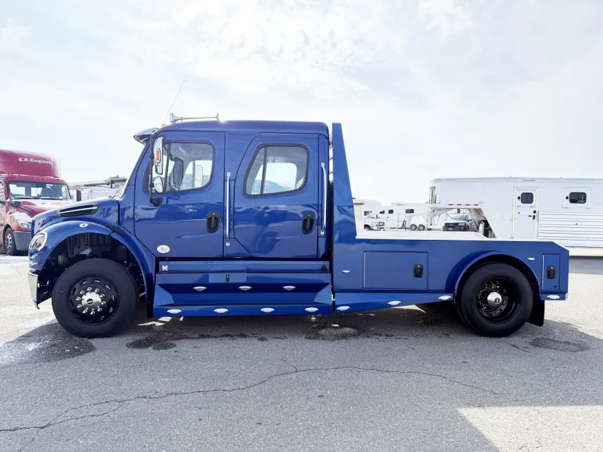 2024 Freightliner M2 106 Plus Summit Hauler | Photo 2 of 24