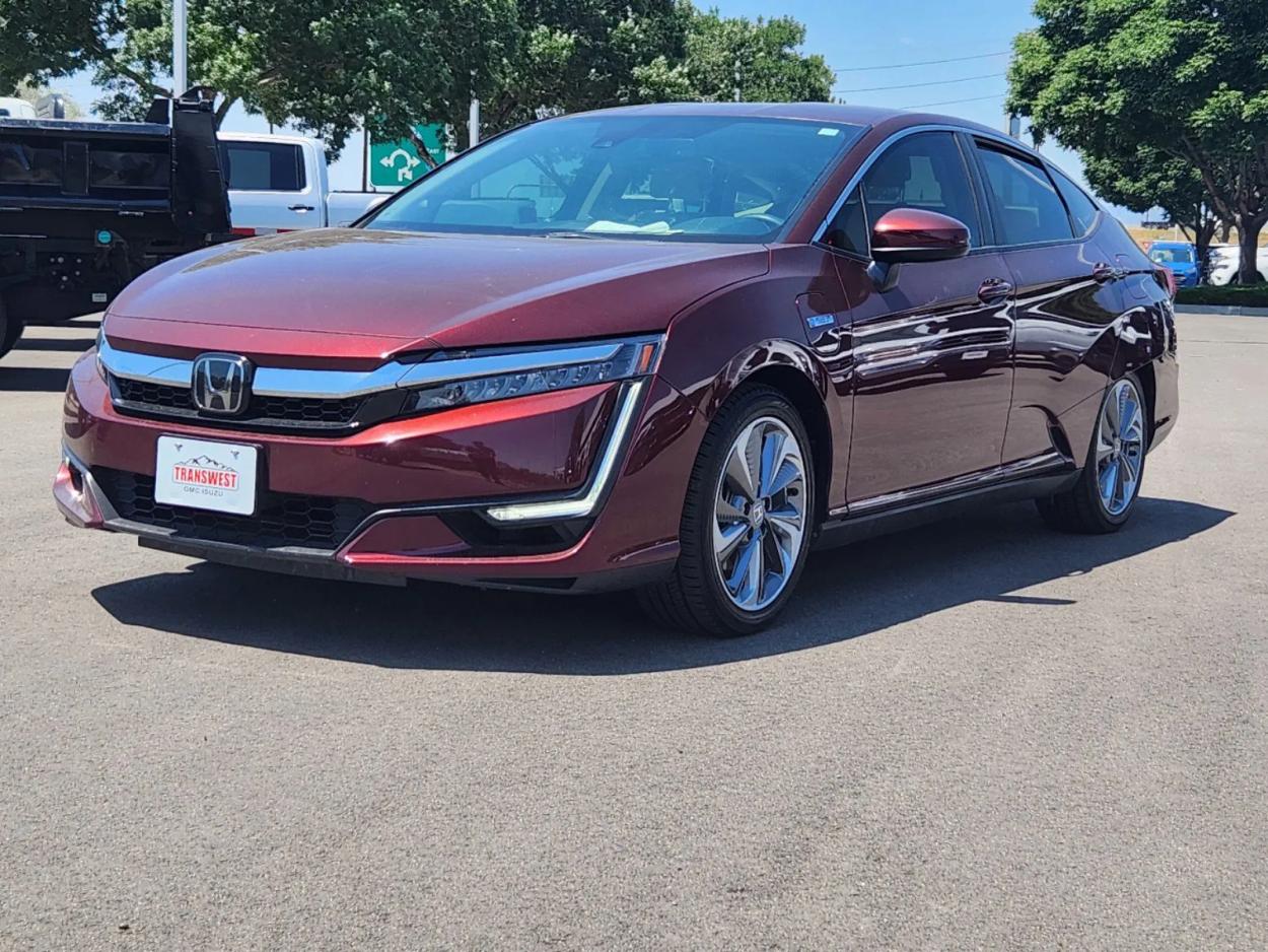 2018 Honda Clarity Plug-In Hybrid | Photo 3 of 27