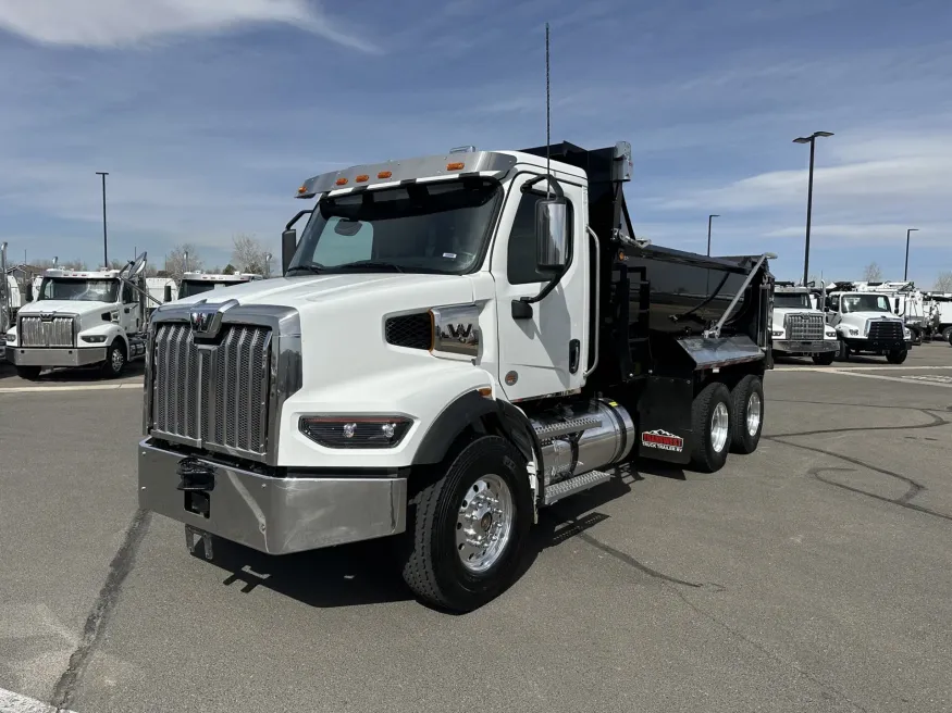 2025 Western Star 47X | Photo 1 of 16