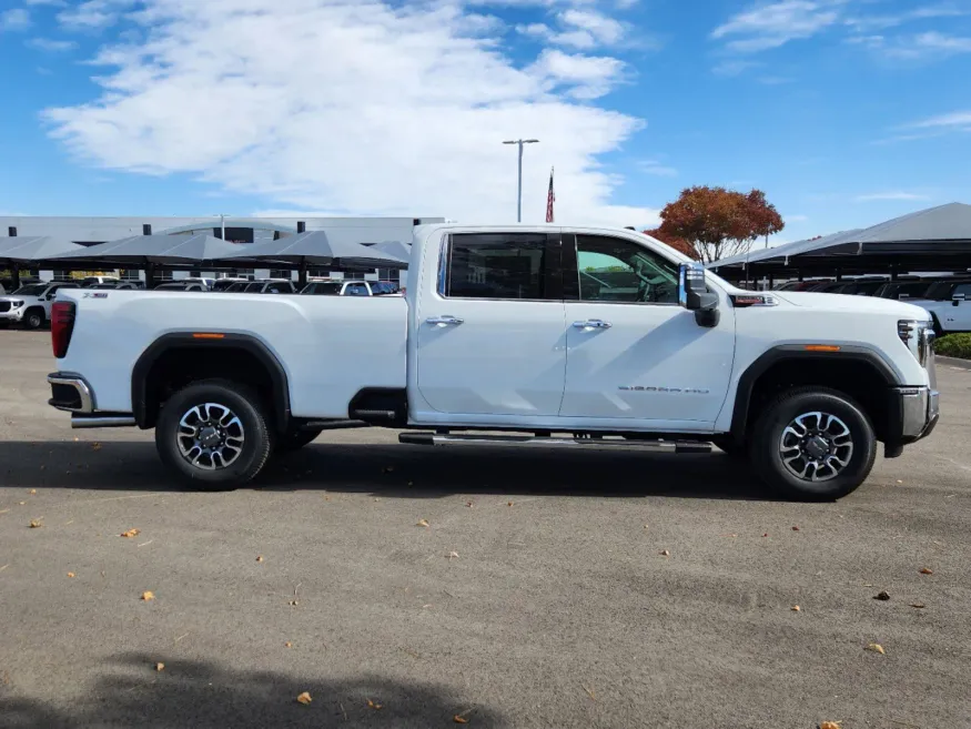 2025 GMC Sierra 3500HD SLT | Photo 1 of 31