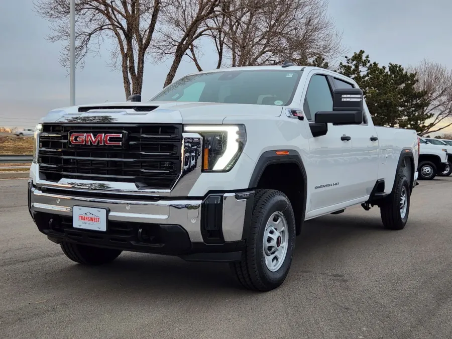 2025 GMC Sierra 2500HD Pro | Photo 3 of 29