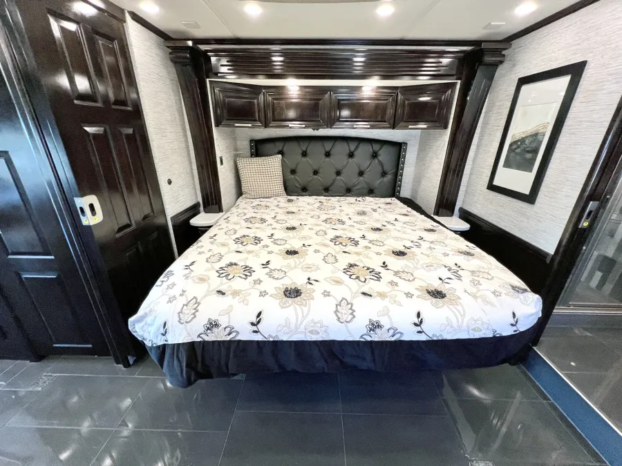 2020 Newmar London Aire 4543 | Photo 15 of 31