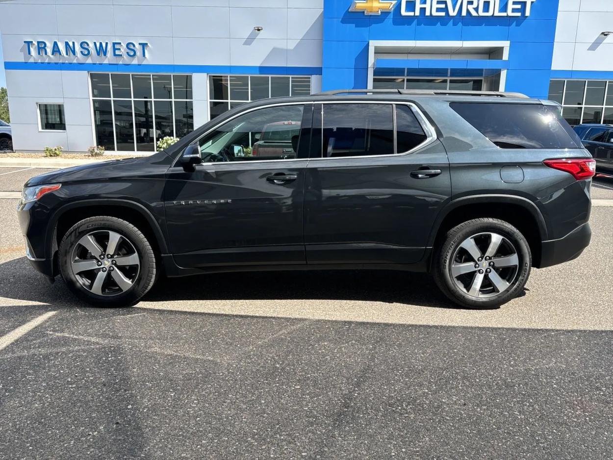 2021 Chevrolet Traverse LT Leather 