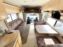 2007 Winnebago Navion 23H | Thumbnail Photo 4 of 20