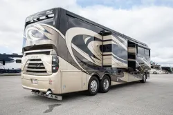 2018 Newmar London Aire 4533 | Thumbnail Photo 10 of 17