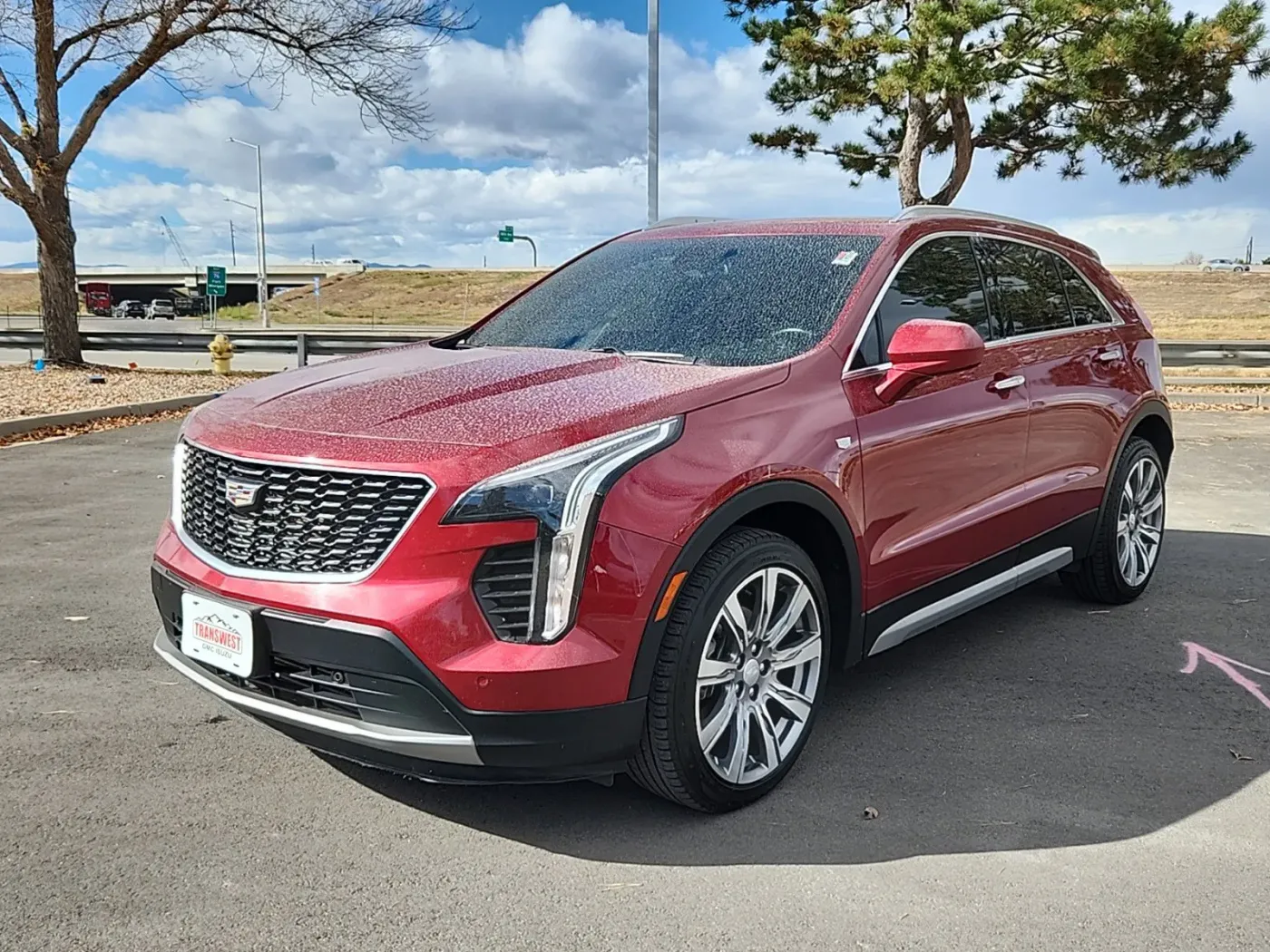 2019 Cadillac XT4 AWD Premium Luxury | Photo 3 of 30