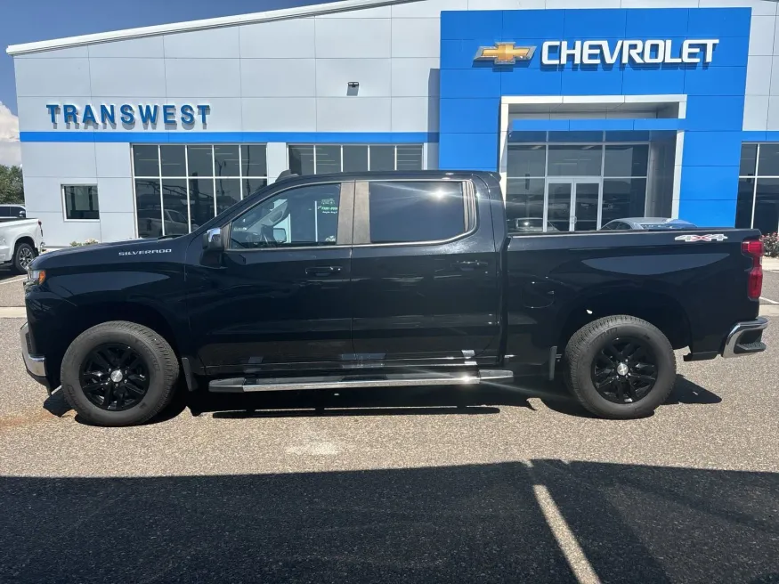 2019 Chevrolet Silverado 1500 LT | Photo 1 of 20