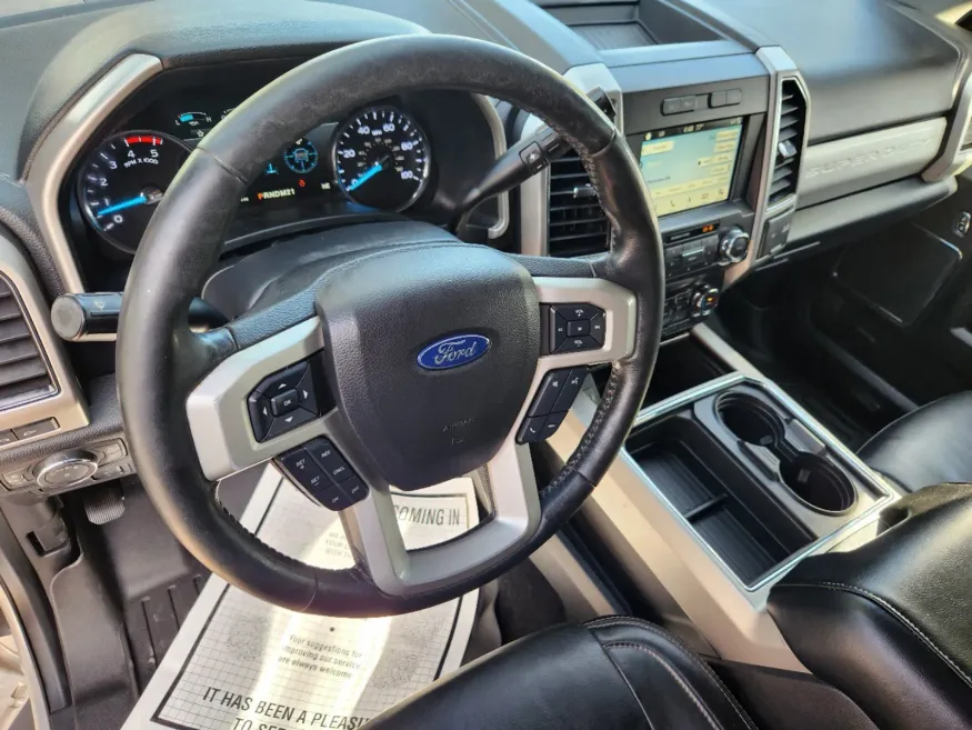 2019 Ford Super Duty F-250 SRW | Photo 7 of 29