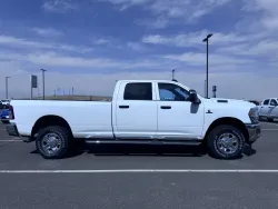 2024 RAM 2500 Tradesman | Thumbnail Photo 4 of 16