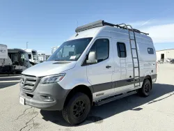 2020 Winnebago Revel 44E | Thumbnail Photo 19 of 20