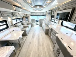 2025 Newmar Dutch Star 4369 | Thumbnail Photo 5 of 35